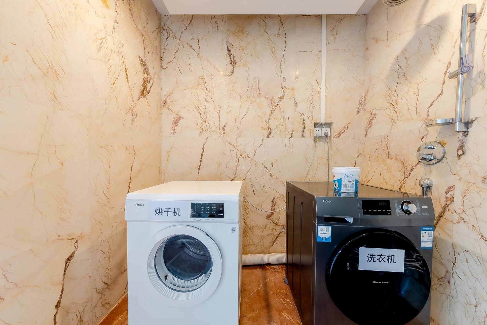 Celebrity Upper Class Hotel Chengdu Esterno foto