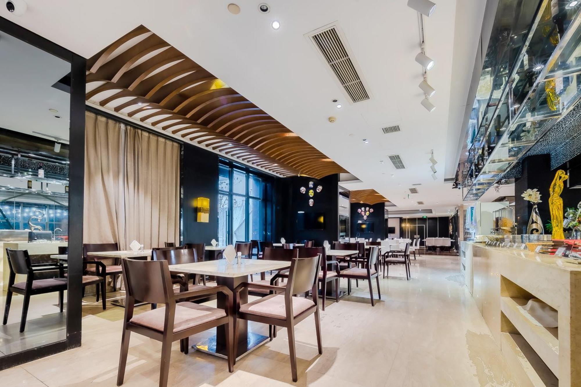 Celebrity Upper Class Hotel Chengdu Esterno foto
